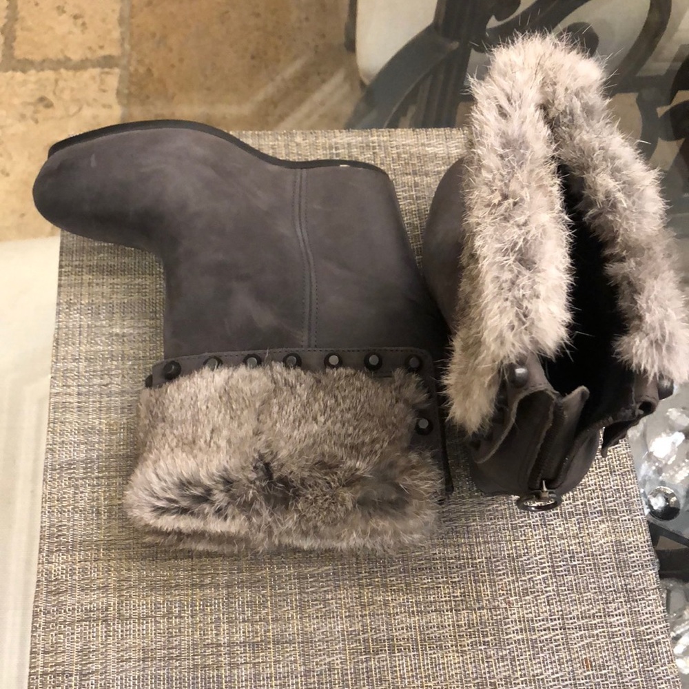 ASH ankle booties